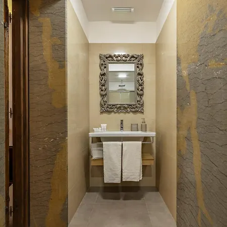 Cantiere Dell'anima - Of Art Guest house 4*